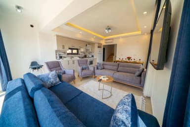 Villa Sül & Sar1 Korunaklı Havuz 13