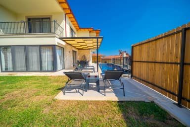 Villa Sül & Sar1 Korunaklı Havuz 33