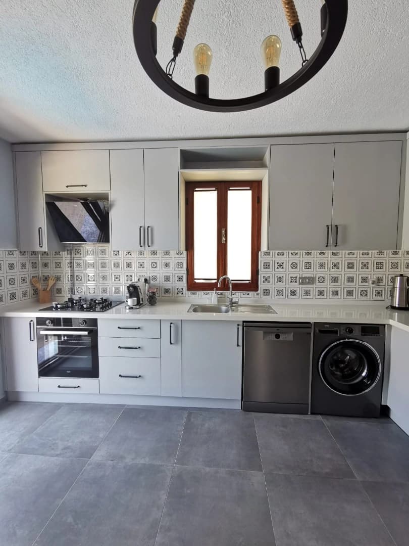 Villa Ada Suit  Korunaklı Havuz 40