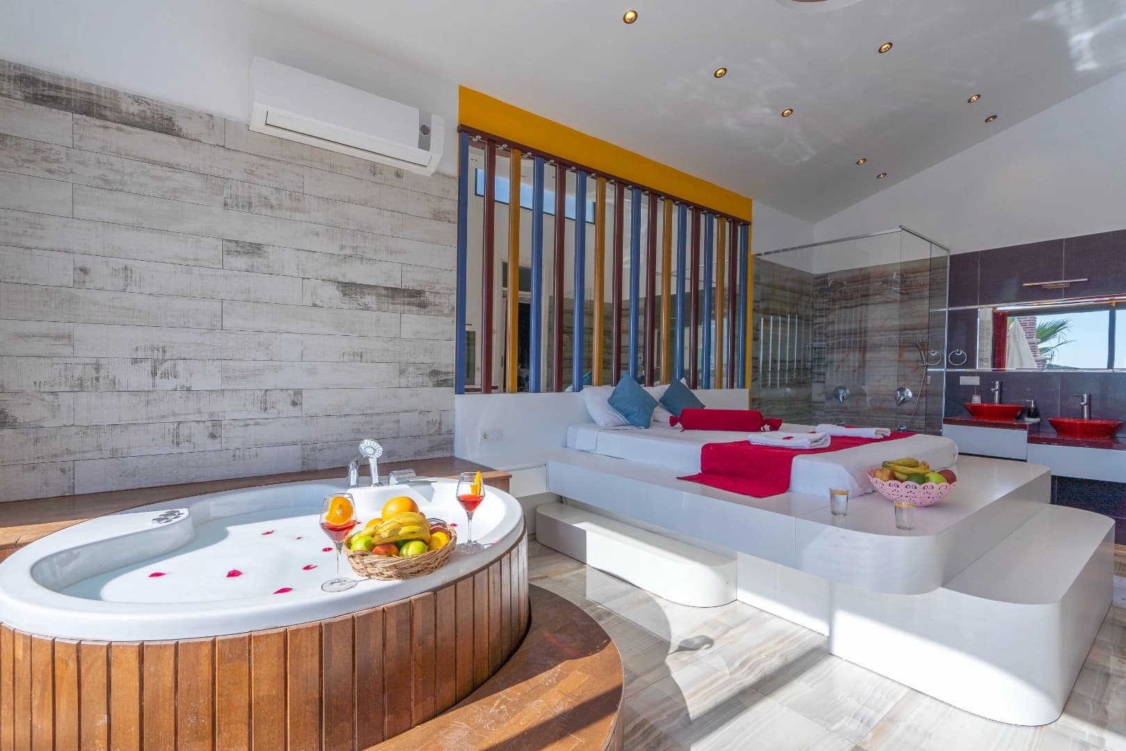 Villa Zümrüt  Üzümlü 25