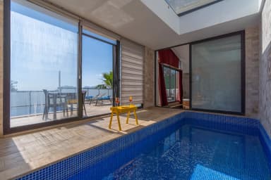 Villa Zümrüt  Üzümlü 87