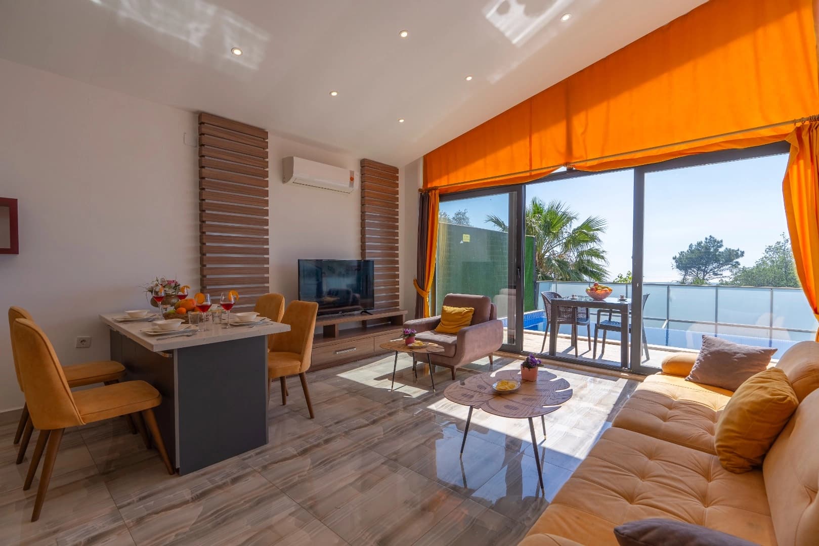 Villa Zümrüt  Üzümlü 45