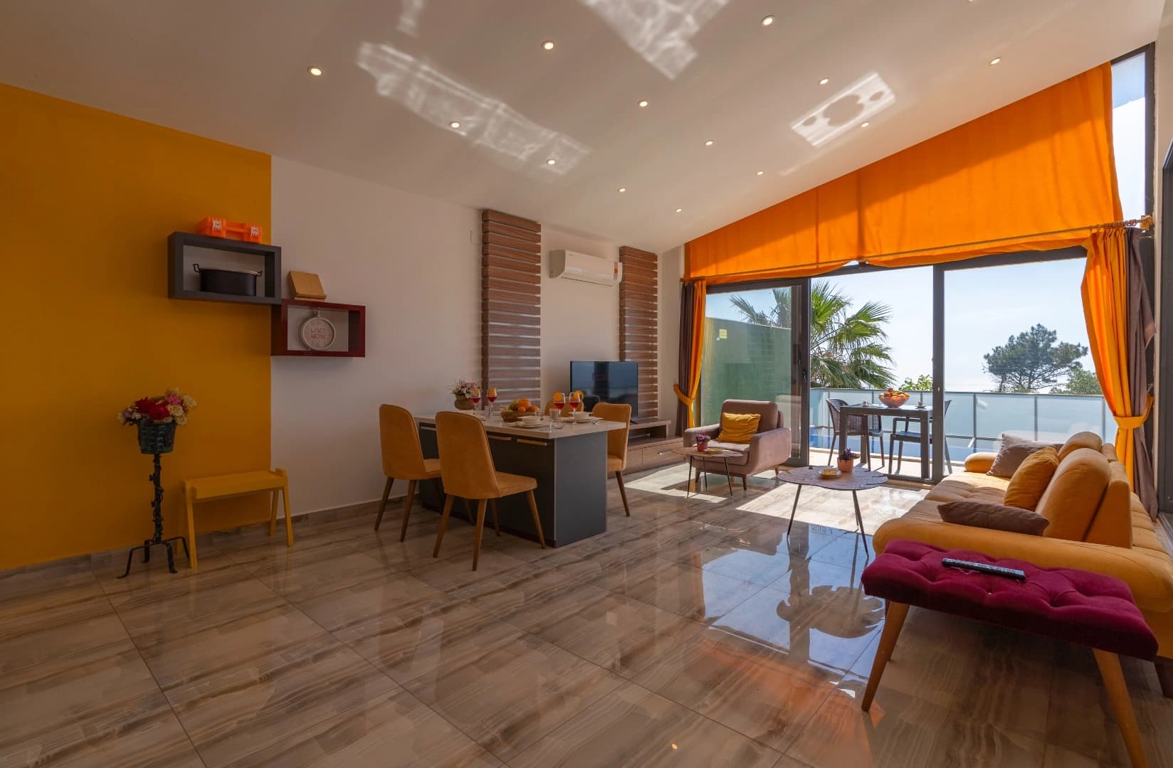 Villa Zümrüt  Üzümlü 59