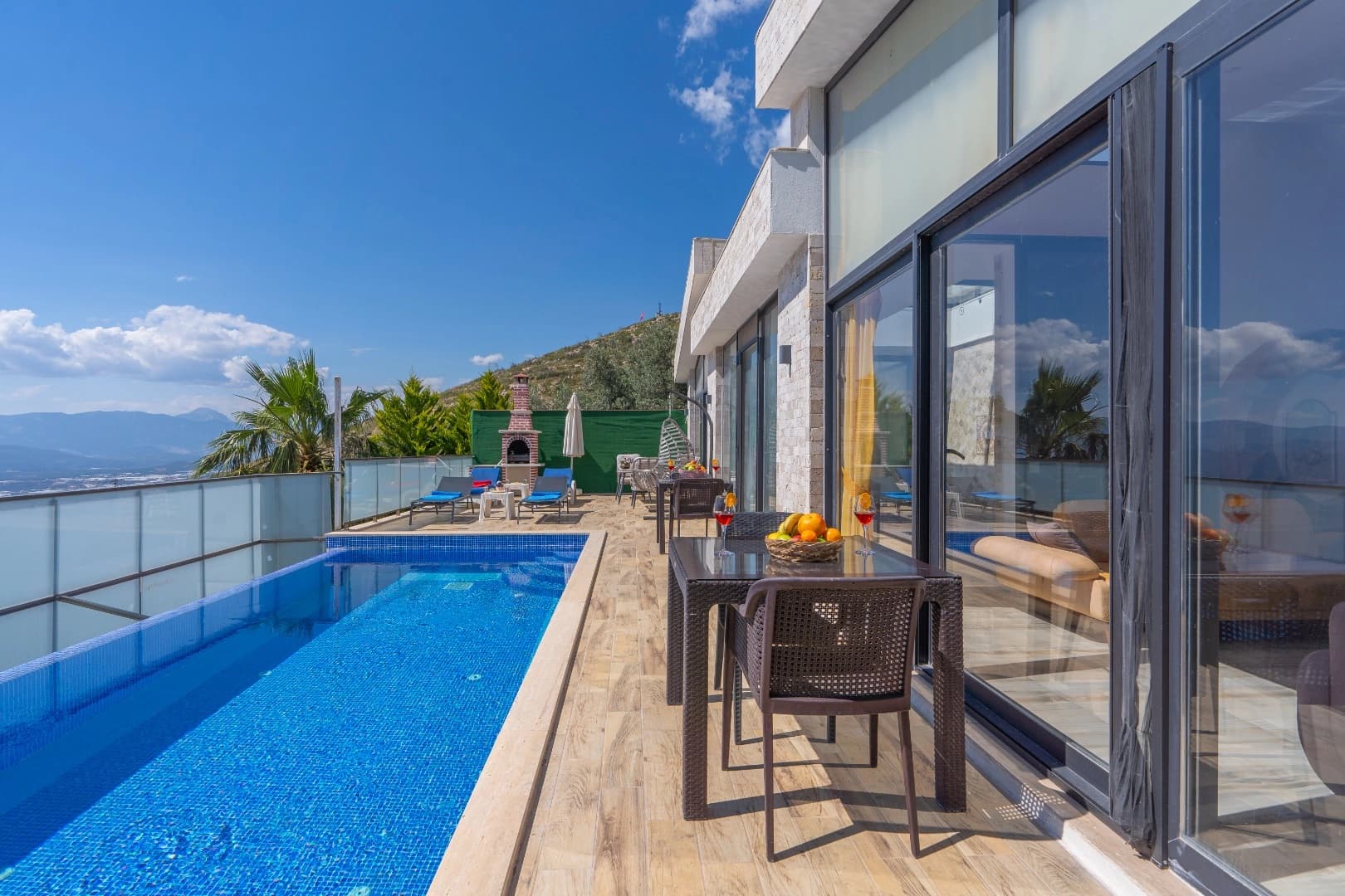 Villa Zümrüt  Korunaklı Havuz 30