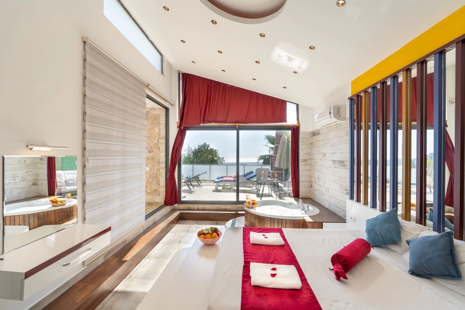 Villa Zümrüt  Üzümlü 11