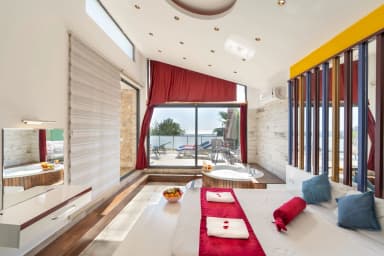 Villa Zümrüt  Üzümlü 11