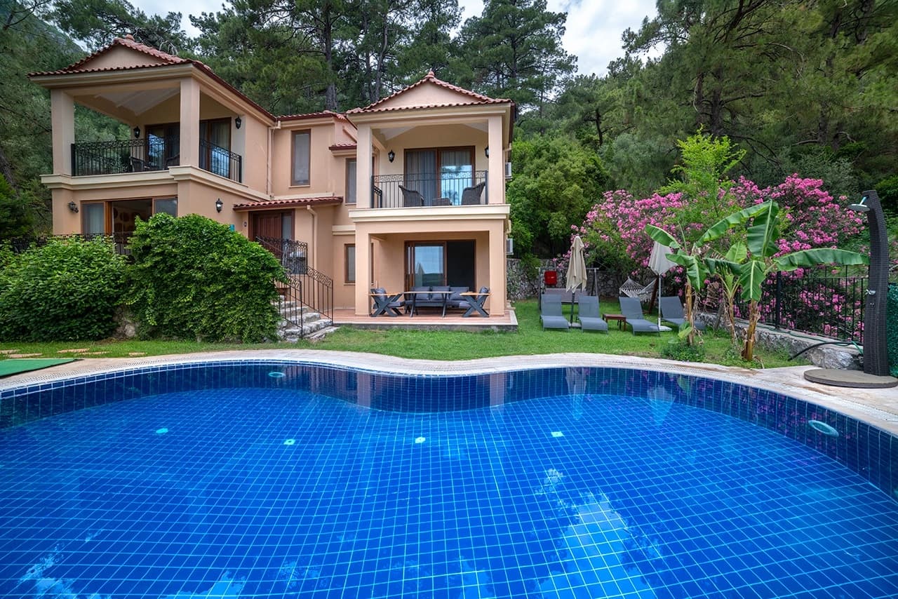 Villa Gravity