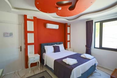 Villa Gümüş Korunaklı Havuz 64