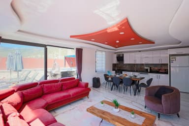 Villa Gümüş Korunaklı Havuz 98