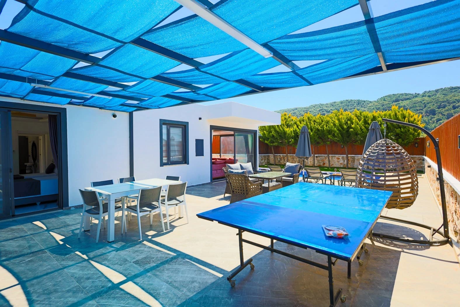 Villa Gümüş Korunaklı Havuz 56