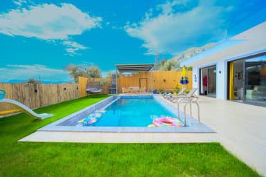 Villa Hasibe Korunaklı Havuz 29