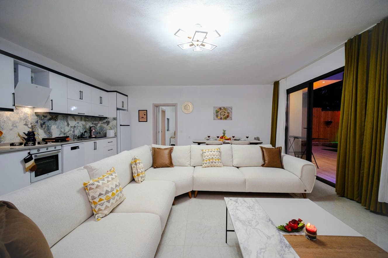 Villa Hasibe Korunaklı Havuz 79