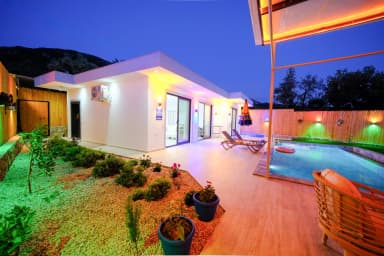 Villa Hasibe Korunaklı Havuz 23