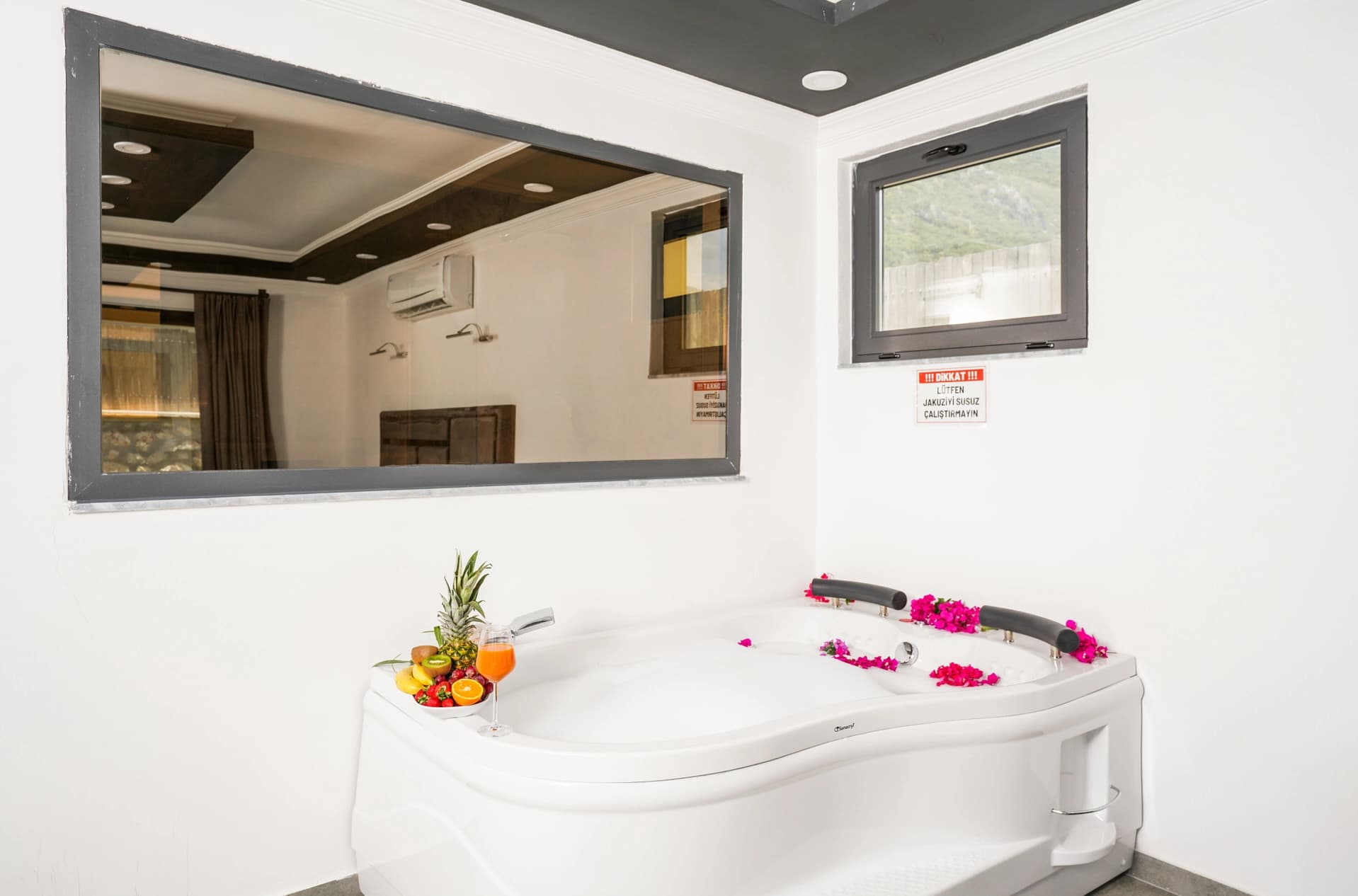 Villa Kerem B Korunaklı Havuz 18