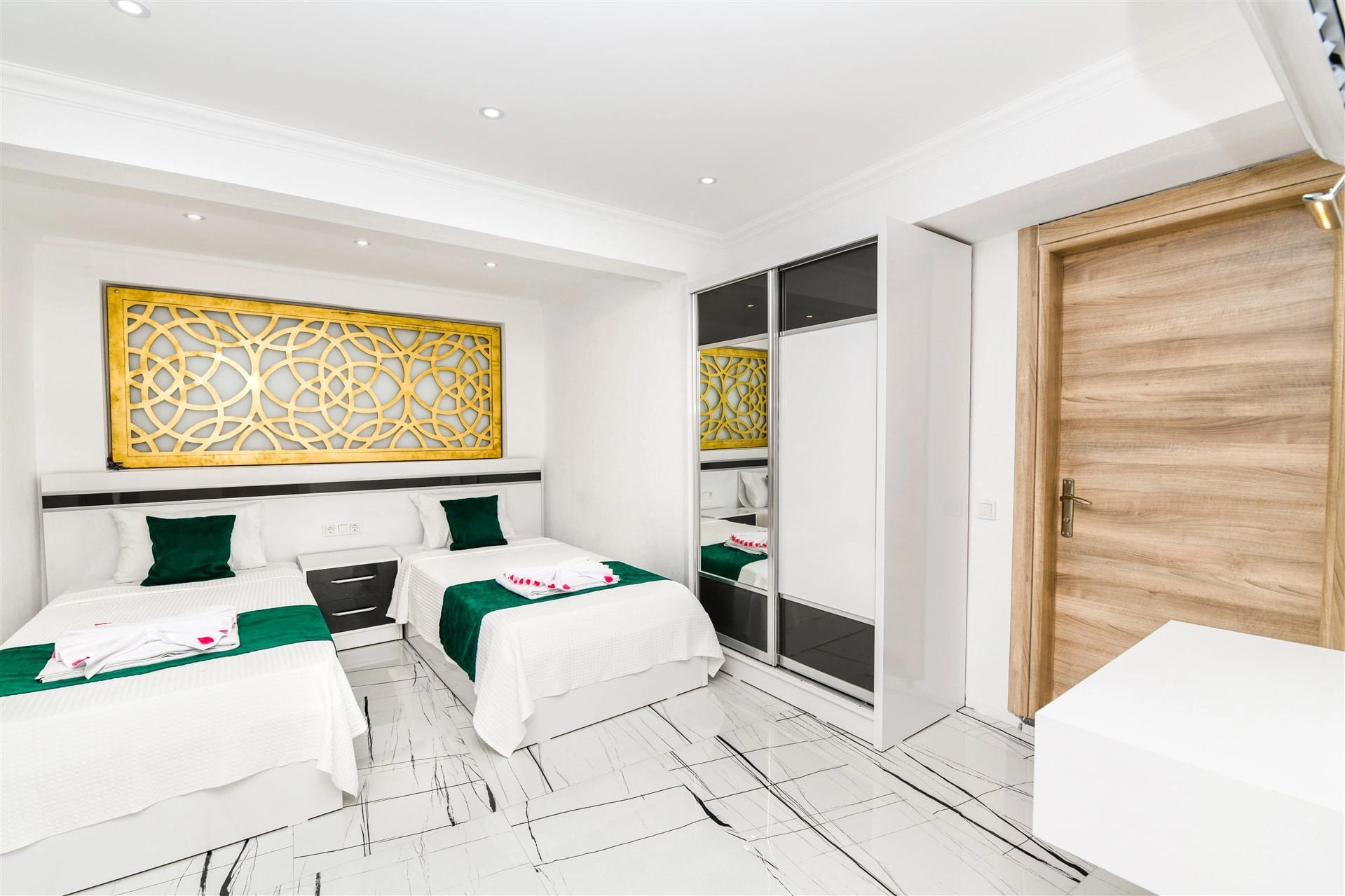 Villa Yaz 3 Korunaklı Havuz 44