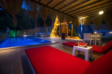 Villa Vakana Korunaklı Havuz 85