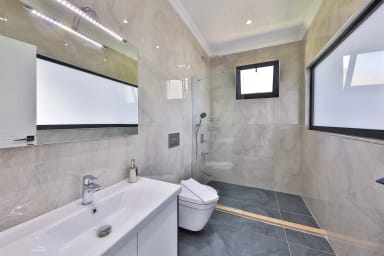 Villa Tayyar Korunaklı Havuz 93