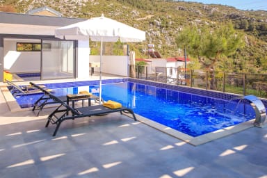 Villa Tayyar Korunaklı Havuz 71