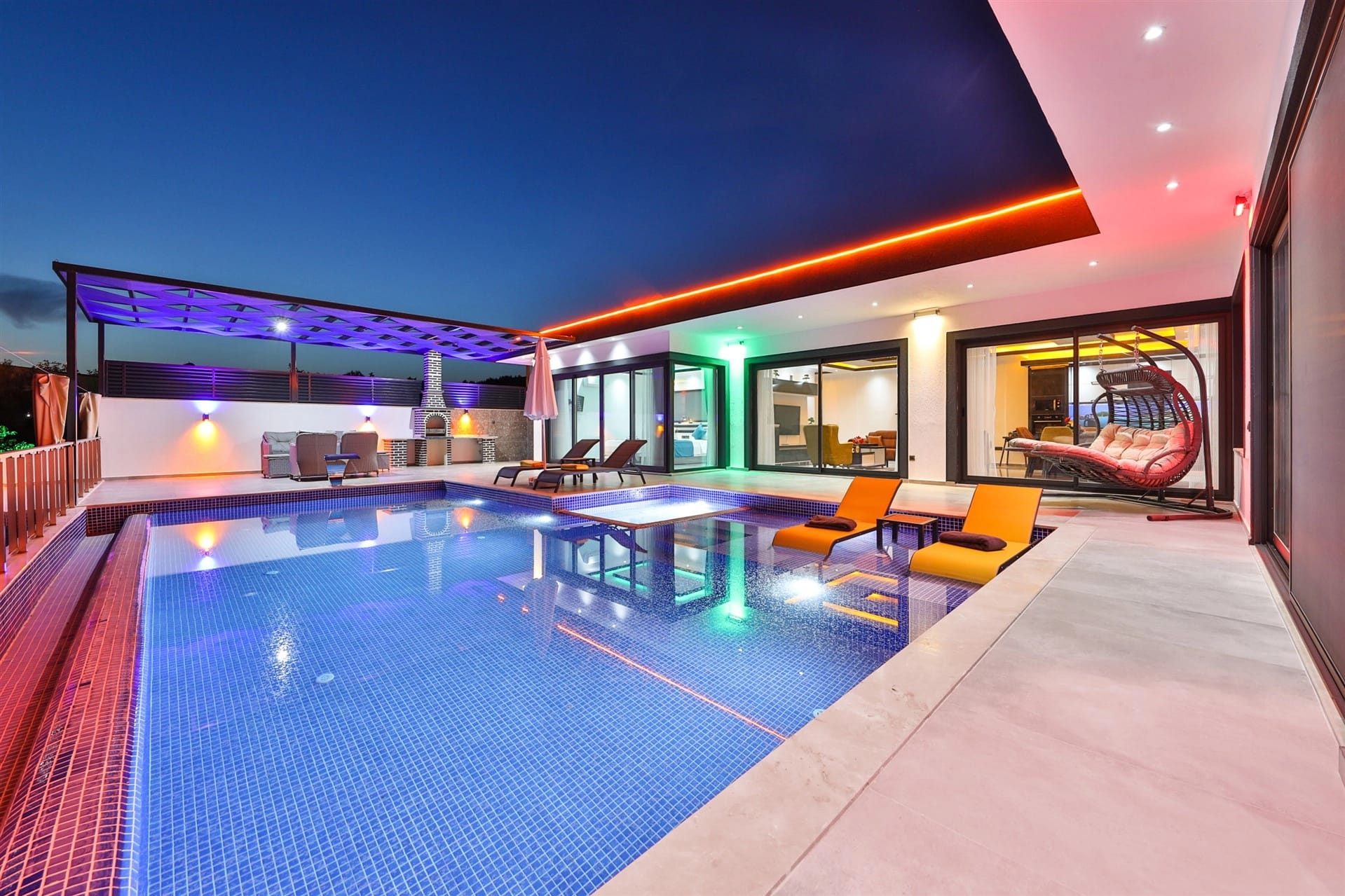 Villa Tayyar Korunaklı Havuz 99