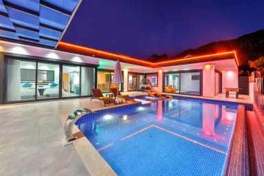 Villa Tayyar Korunaklı Havuz 23