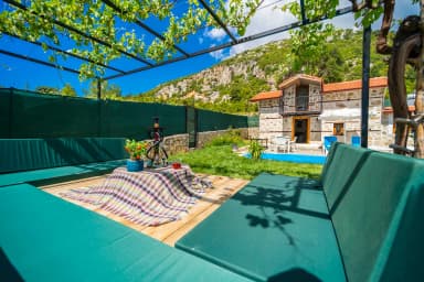 Villa Mountain House Korunaklı Havuz 51