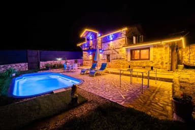 Villa Mountain House Korunaklı Havuz 31