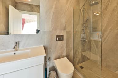 Villa Royal Hills 3 İslamlar 79