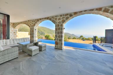 Villa Royal Hills 3 Korunaklı Havuz 50