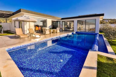 Villa Tadım Korunaklı Havuz 56