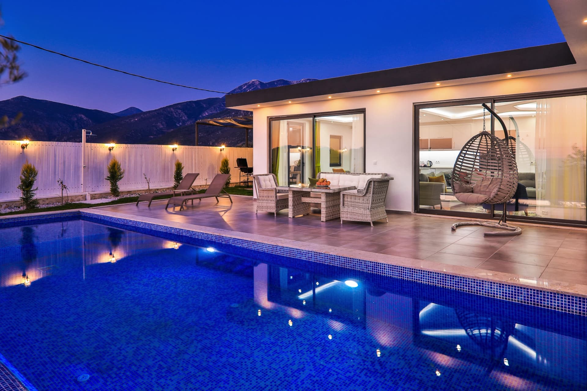 Villa Tadım Korunaklı Havuz 98