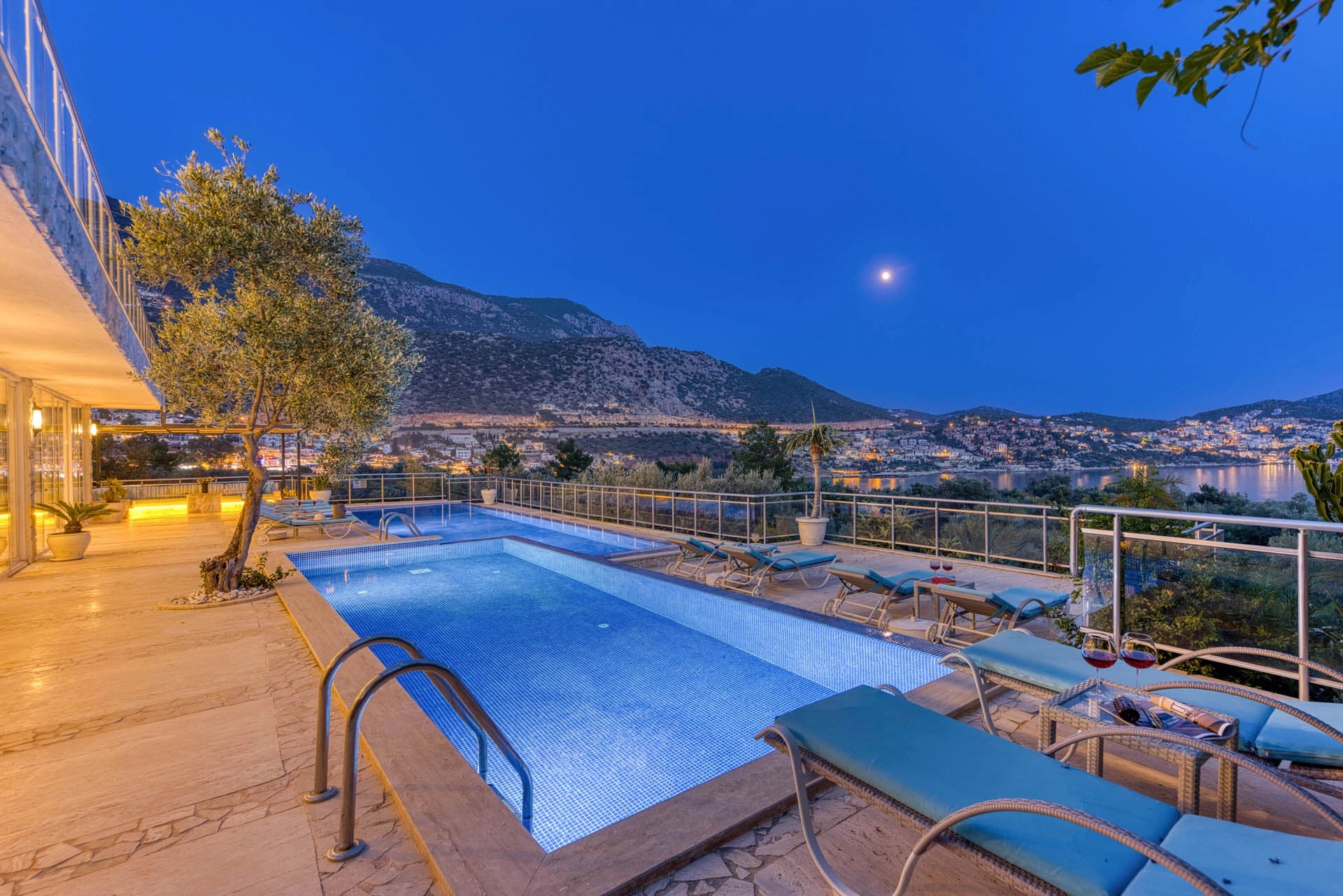 Villa Oasis Özel Havuzlu 92