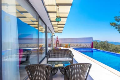 Villa Bulem Evi Korunaklı Havuz 32