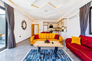 Villa Lidya Korunaklı Havuz 50