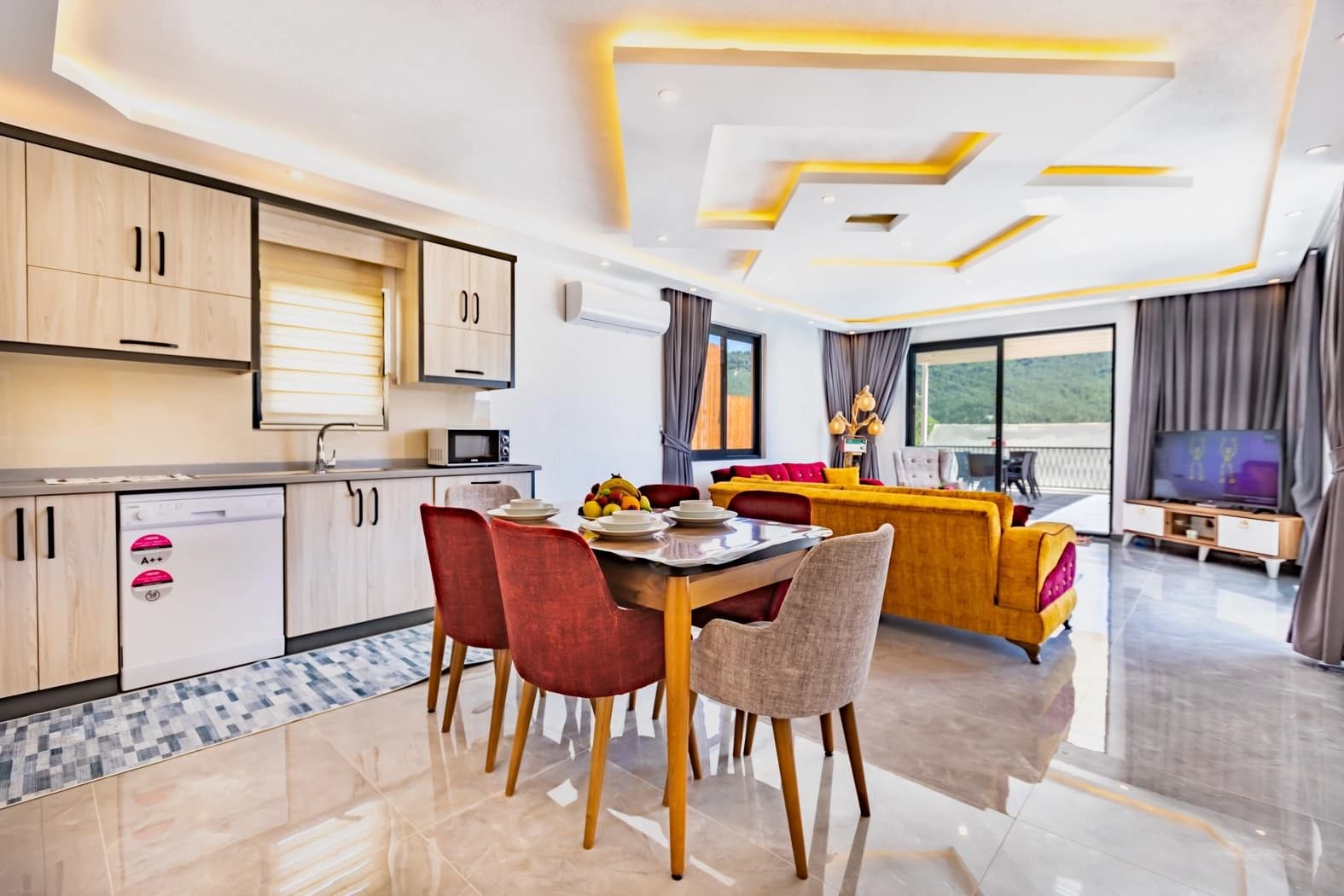 Villa Lidya Korunaklı Havuz 64