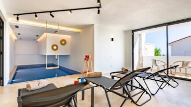 Villa Phi Isıtmalı Havuz 10