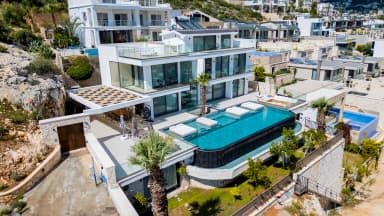 Villa Nobles Rox Isıtmalı Havuz 47