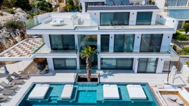 Villa Nobles Rox Isıtmalı Havuz 61