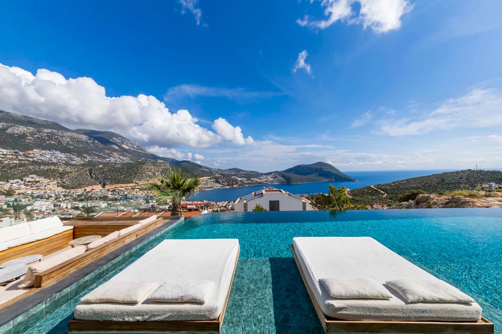 Villa Nobles Rox Isıtmalı Havuz 27