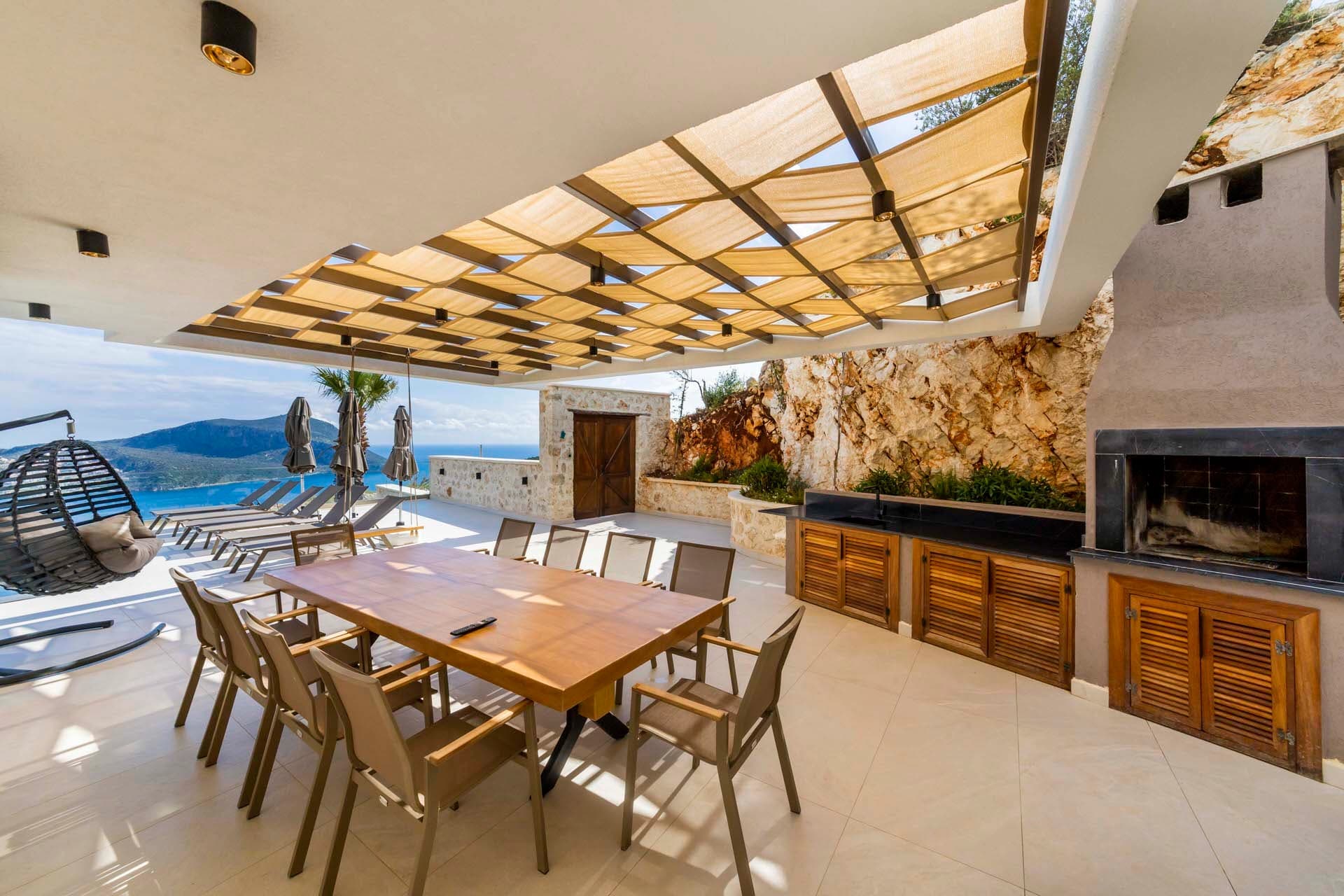 Villa Nobles Rox Isıtmalı Havuz 55