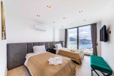 Villa Nobles Rox Isıtmalı Havuz 99