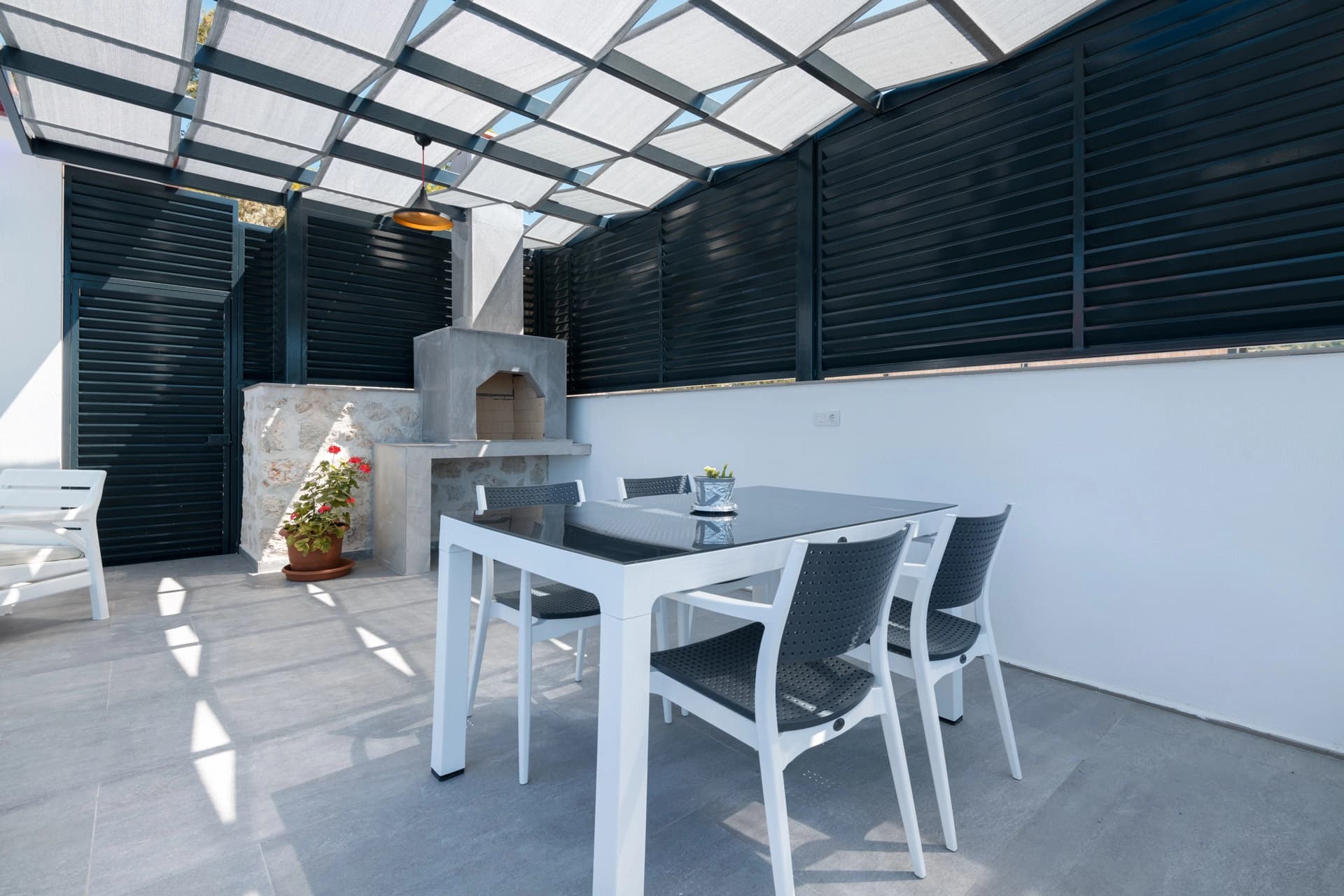 Villa Bozok Korunaklı Havuz 98