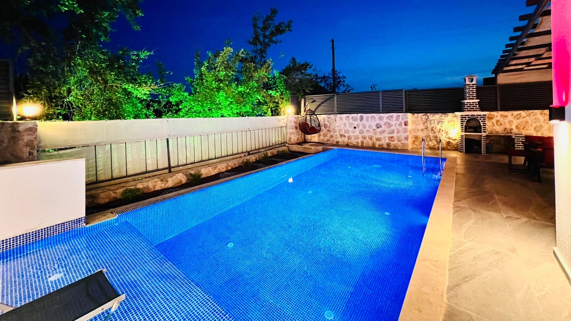 Villa Lantana Korunaklı Havuz 44