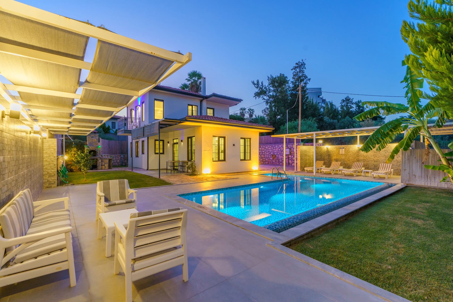 Villa Sazak Uno Korunaklı Havuz 12