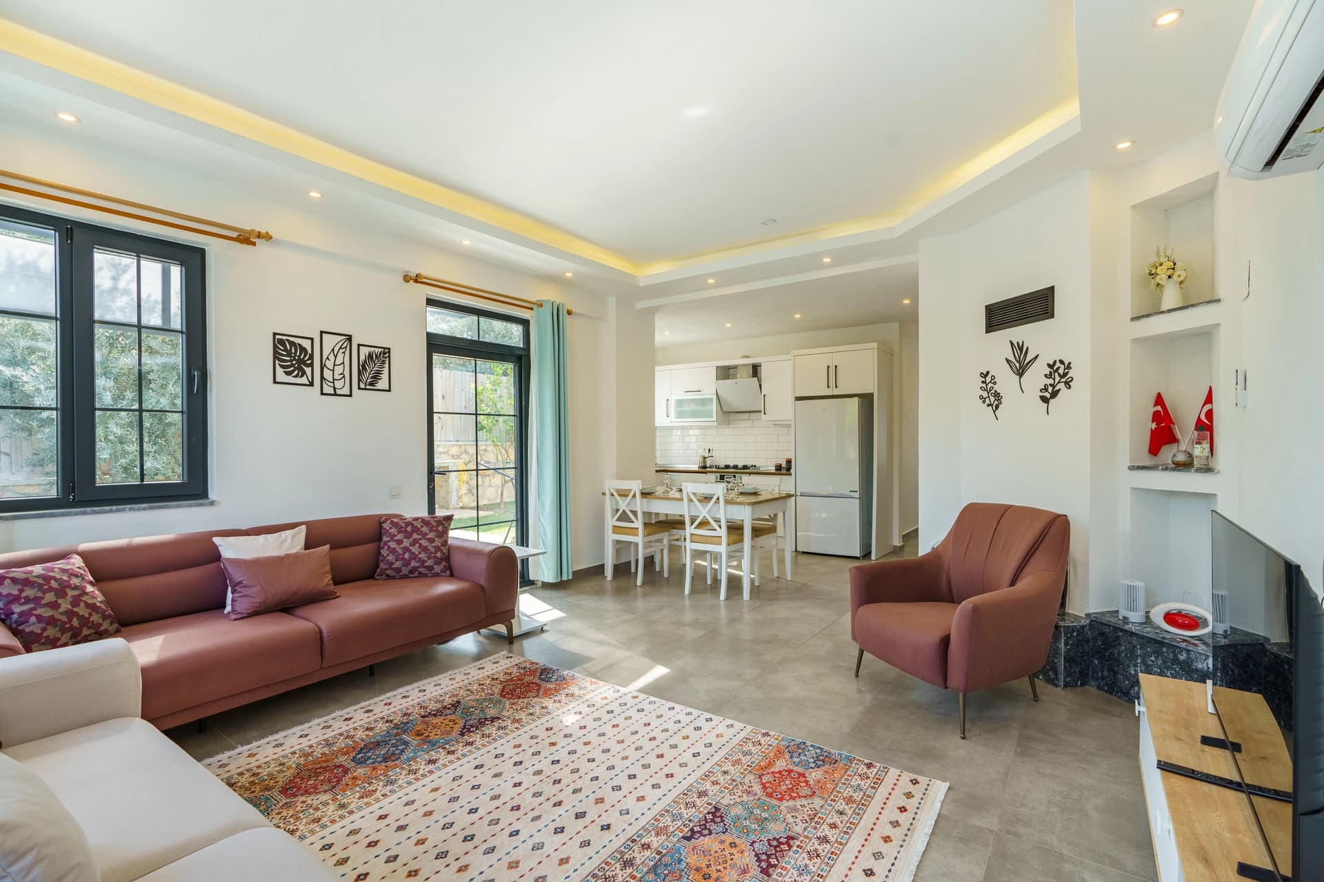 Villa Sazak Uno Korunaklı Havuz 96