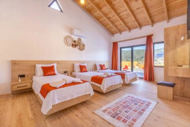 Villa Buğlem Sarıbelen Korunaklı Havuz 55