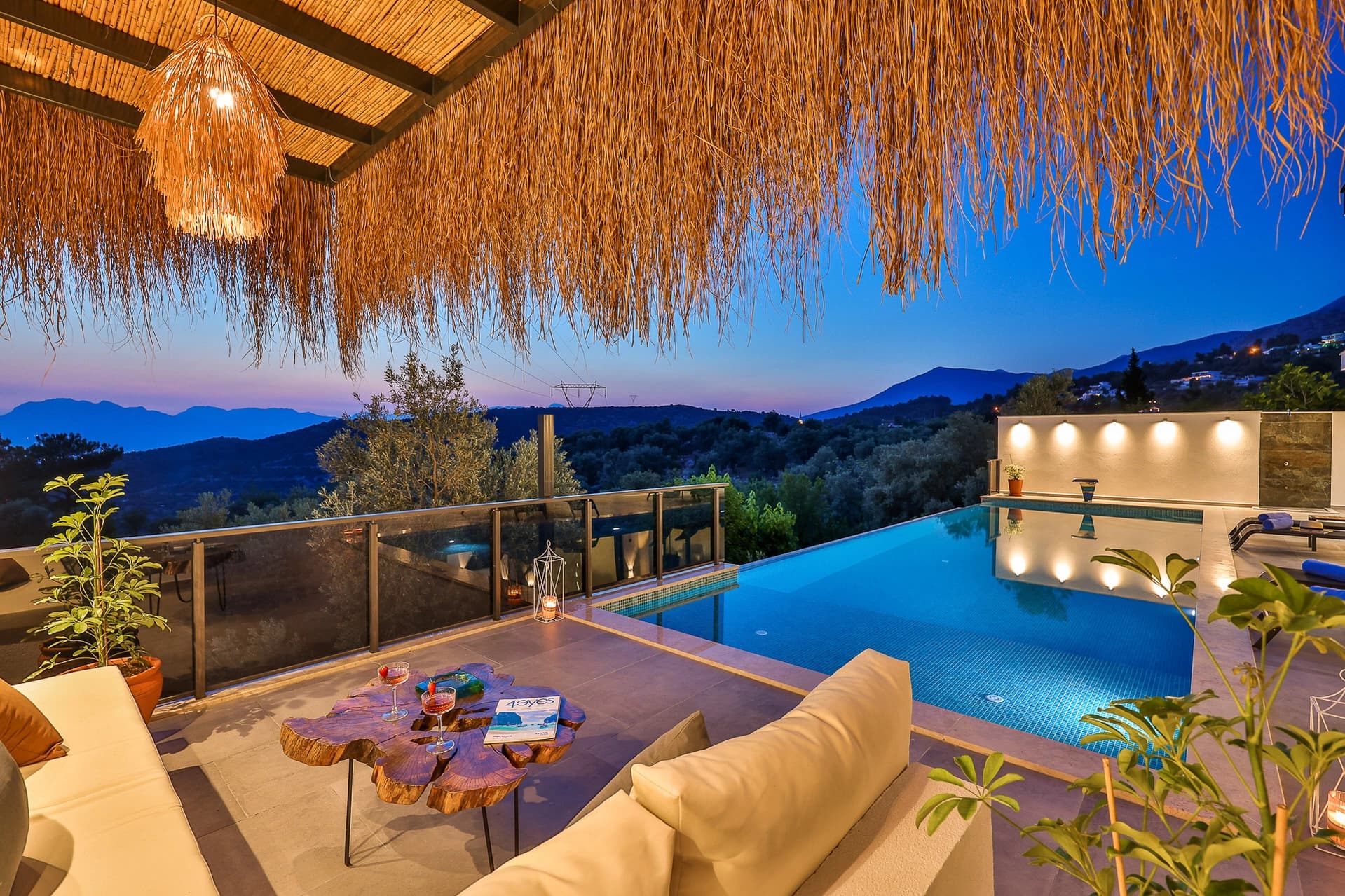 Villa Fi Manor Üzümlü 80