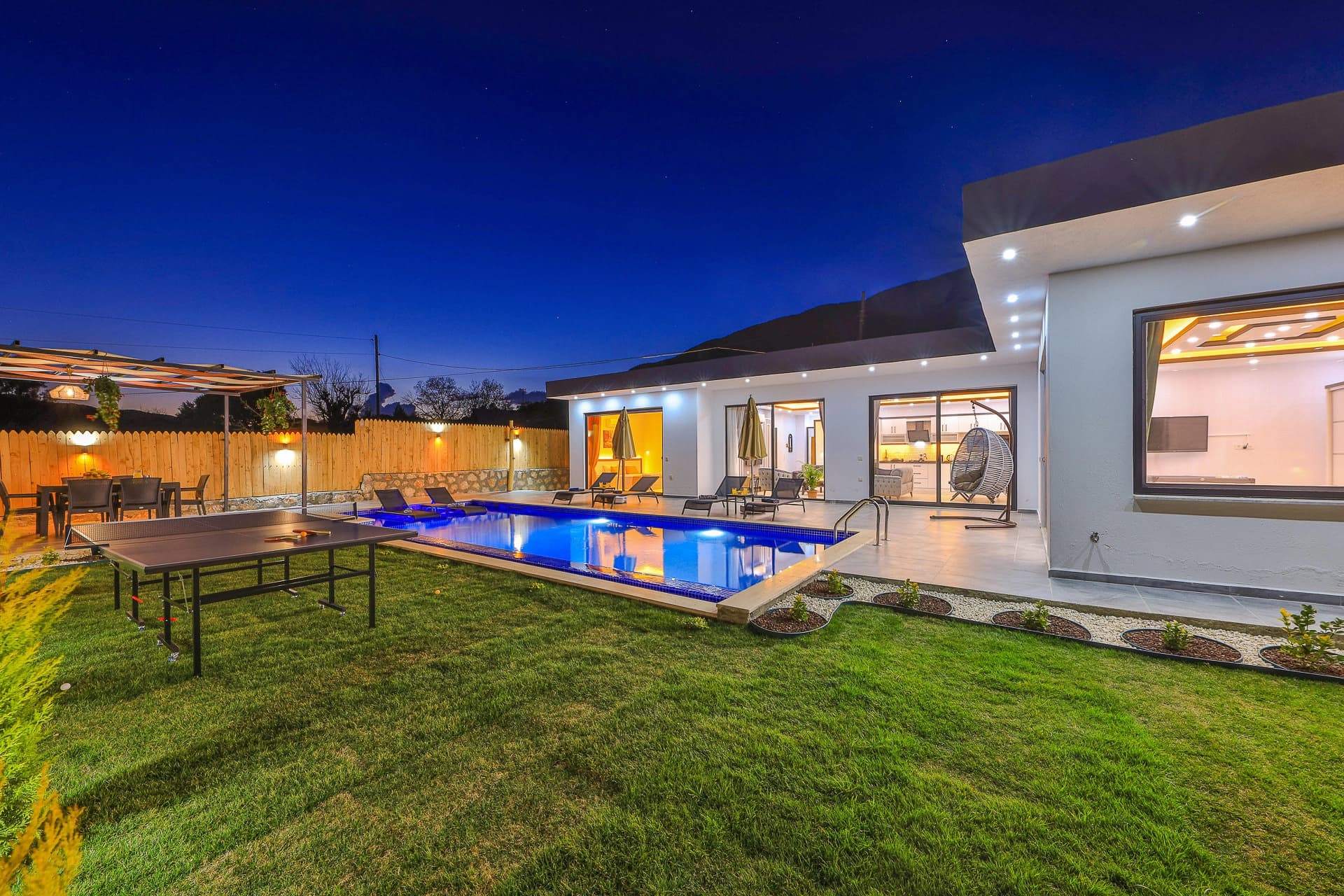 Villa Nazeren Sarıbelen 53