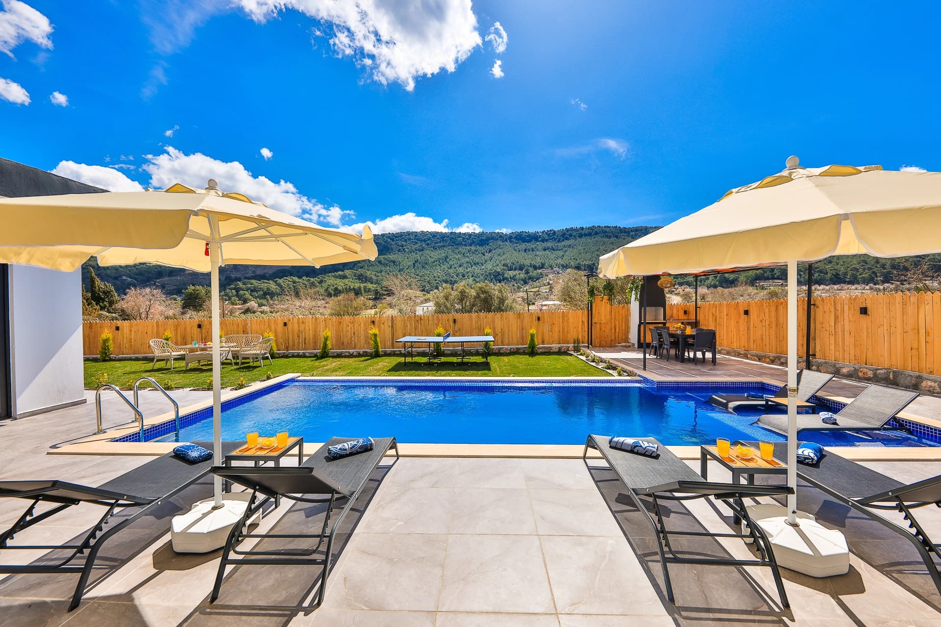 Villa Nazeren Korunaklı Havuz 72