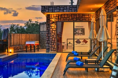 Villa Üzüm Korunaklı Havuz 77