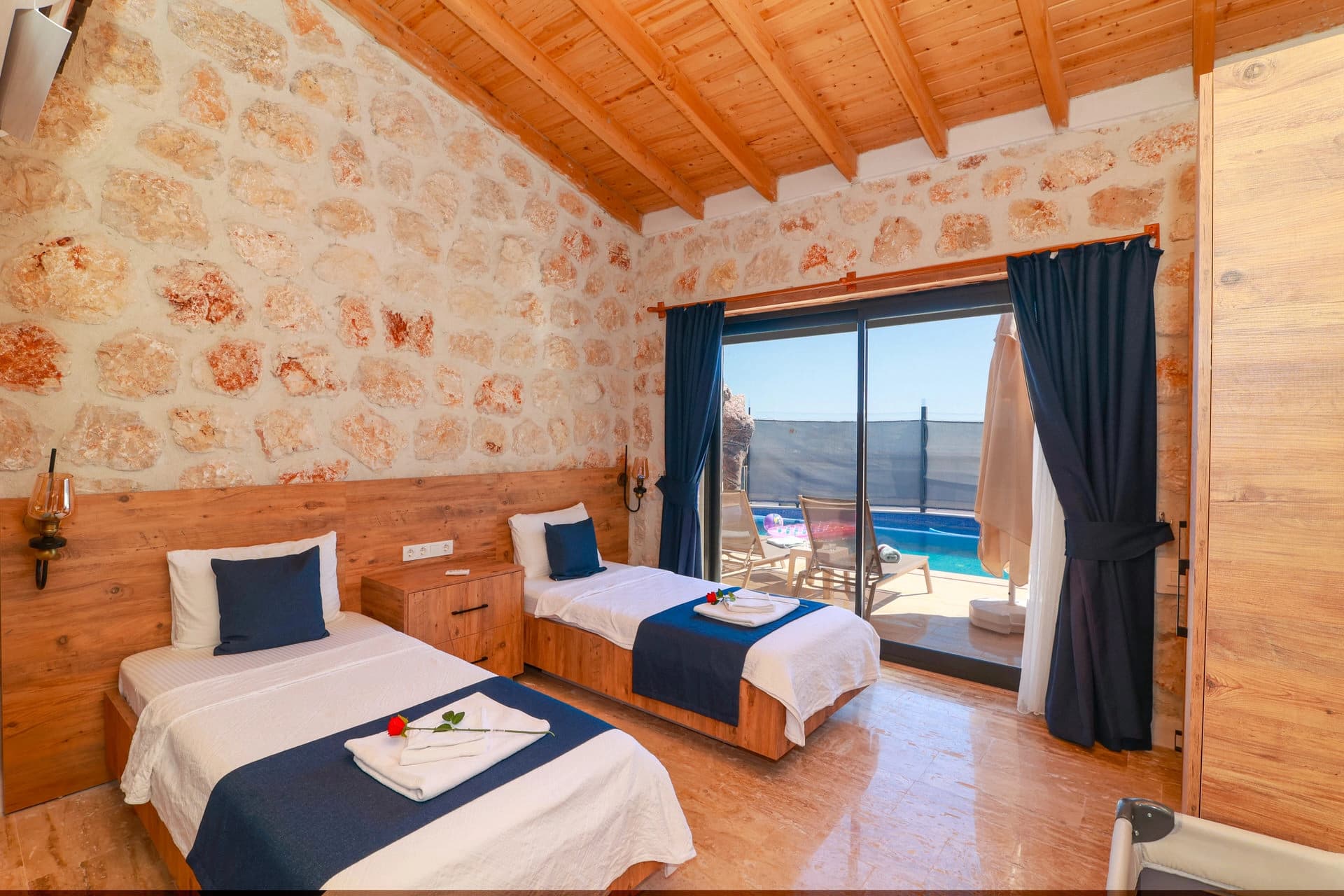 Villa Jungle Korunaklı Havuz 11